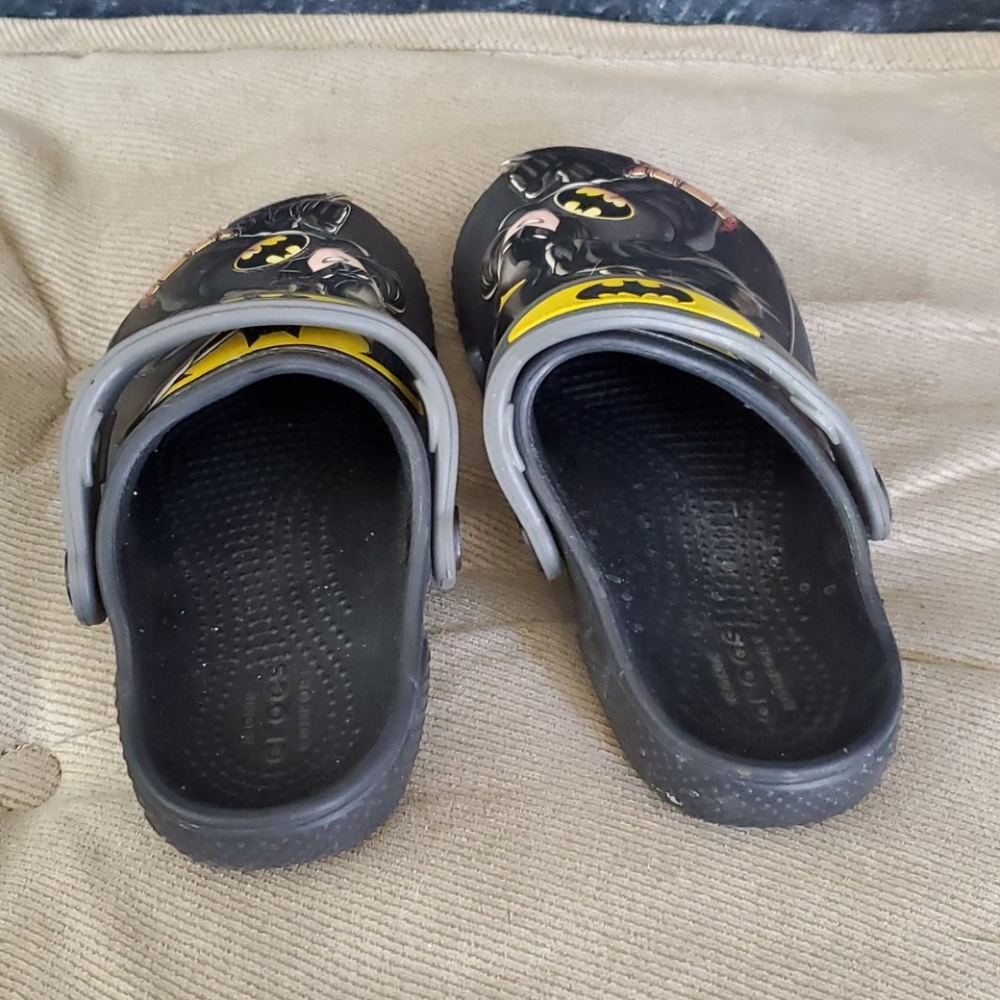 Batman crocs - Picture 3 of 6